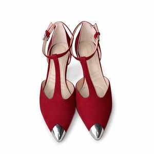 Adrienne Vittadini Red Suede T-Strap Heels – Size 8.5 M– PRISTINE Style new